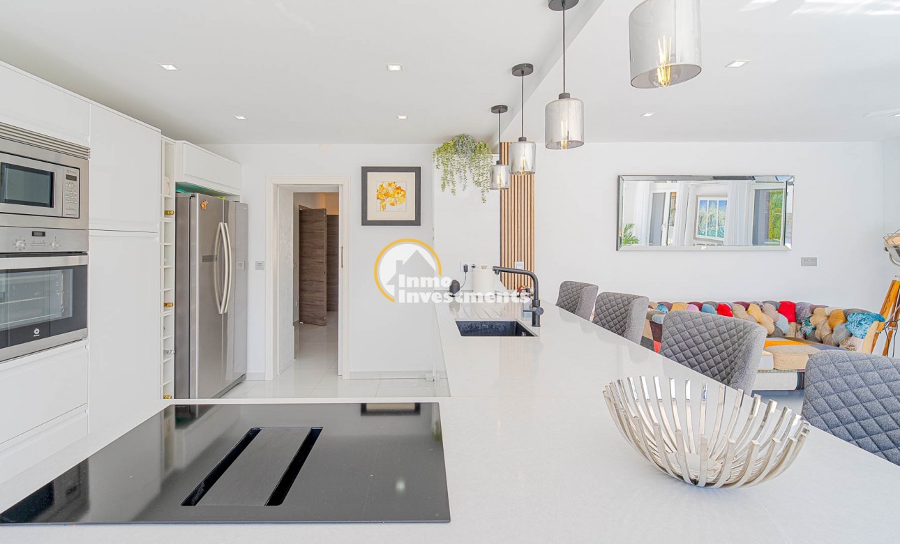 Gebrauchtimmobilien - Villa - Villamartin