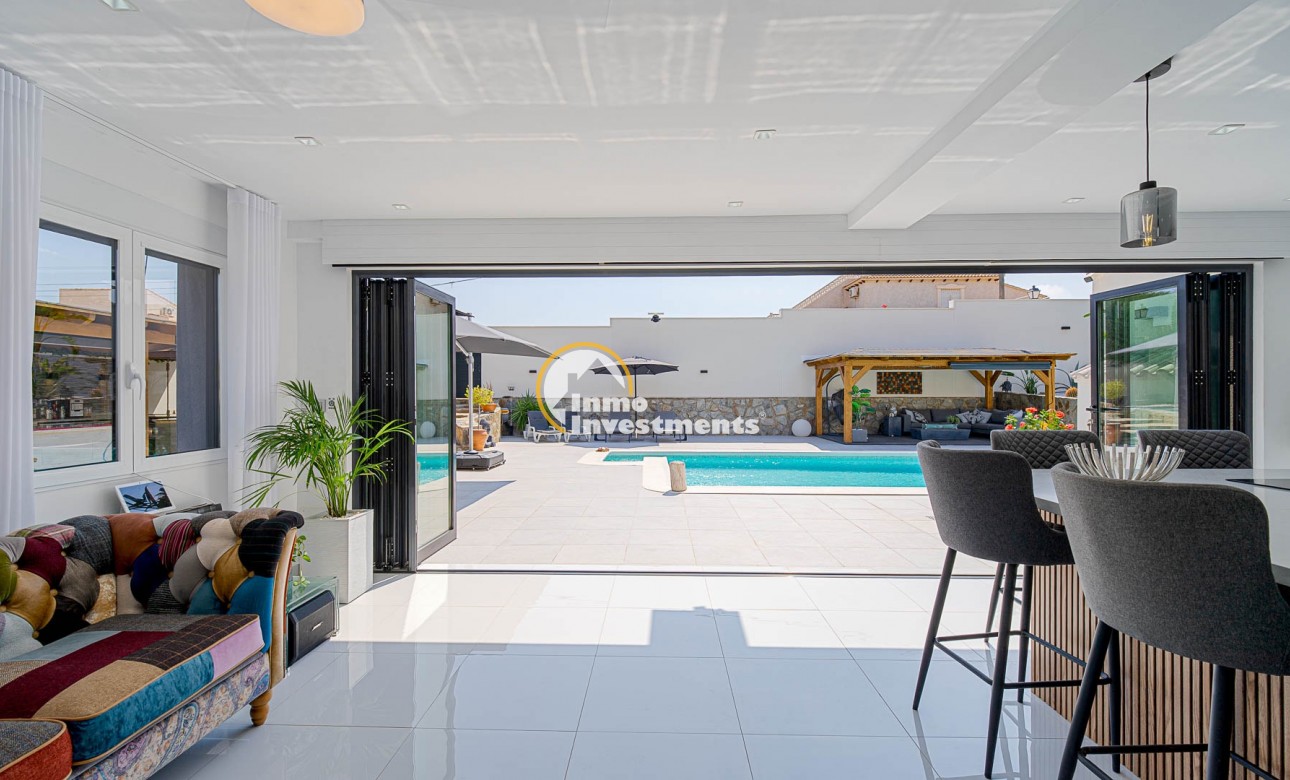 Gebrauchtimmobilien - Villa - Villamartin
