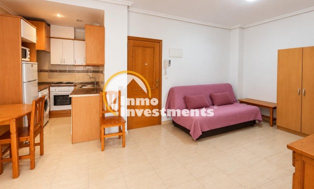 Resale - Studio  - Torrevieja - Estacion de autobuses