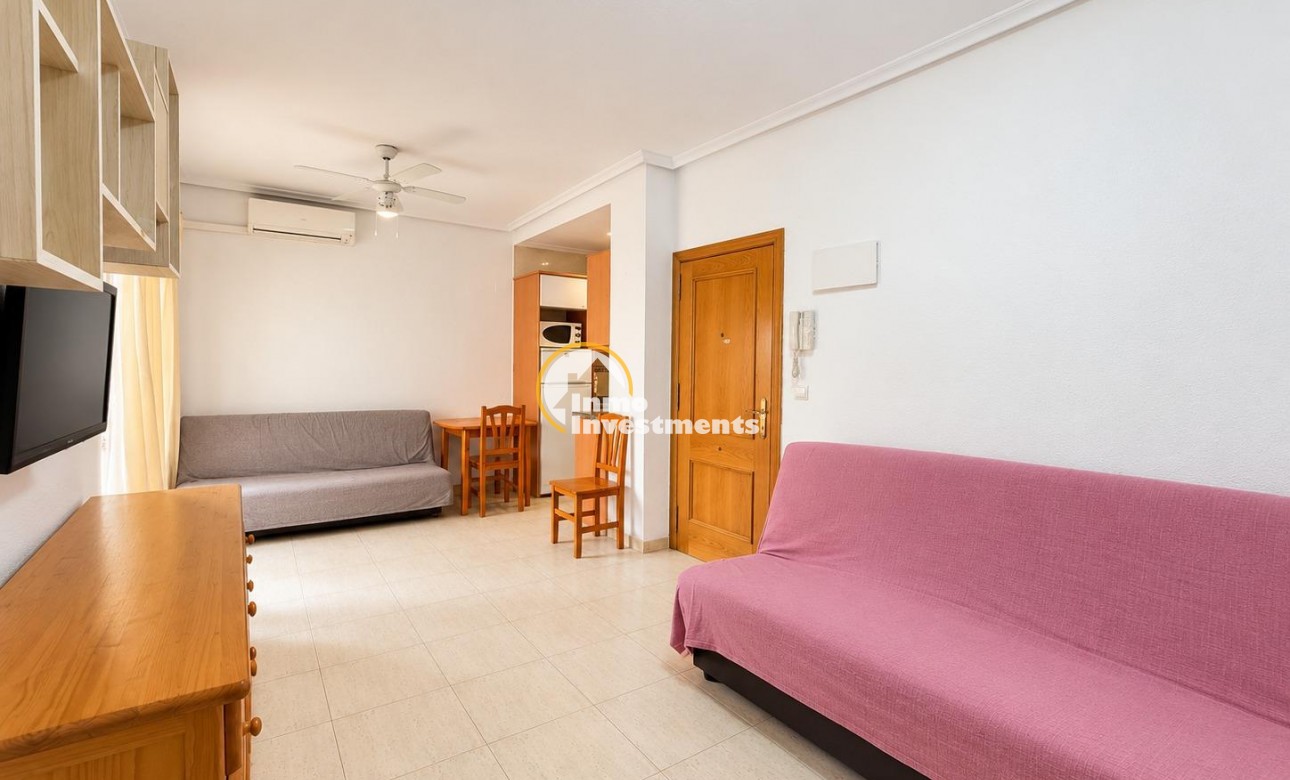 Resale - Studio  - Torrevieja - Estacion de autobuses