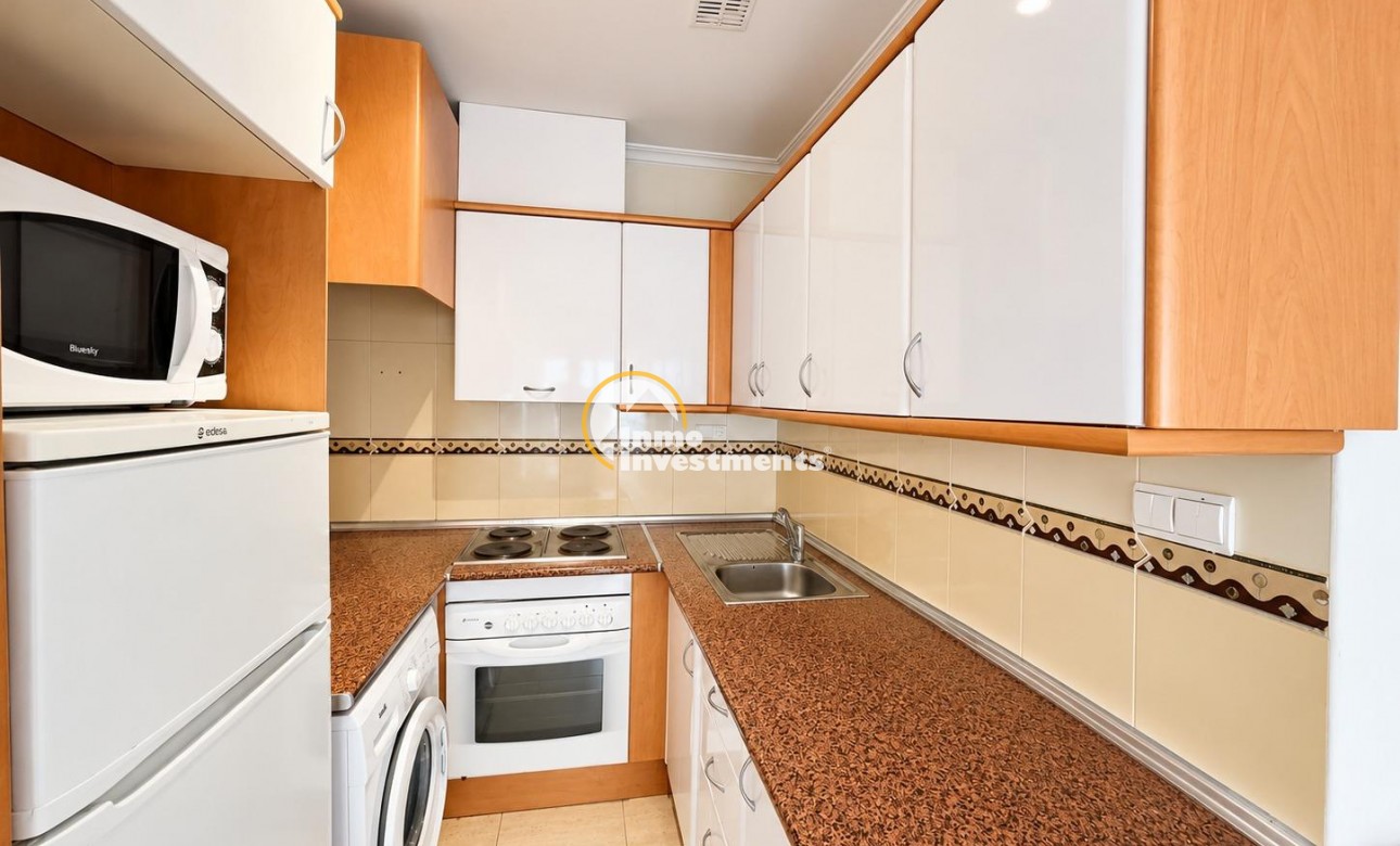 Resale - Studio  - Torrevieja - Estacion de autobuses