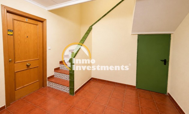 Resale - Studio  - Torrevieja - Estacion de autobuses