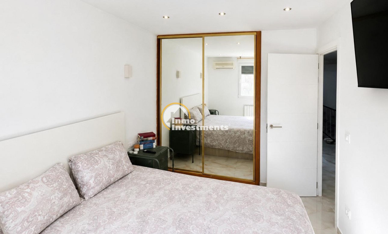 Resale - Town house - Torrevieja - Los Balcones