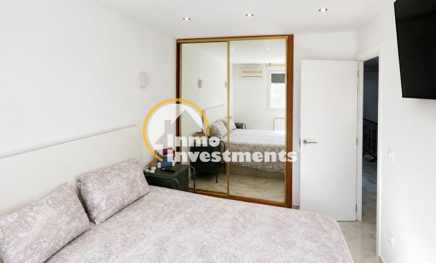 Resale - Town house - Torrevieja - Los Balcones