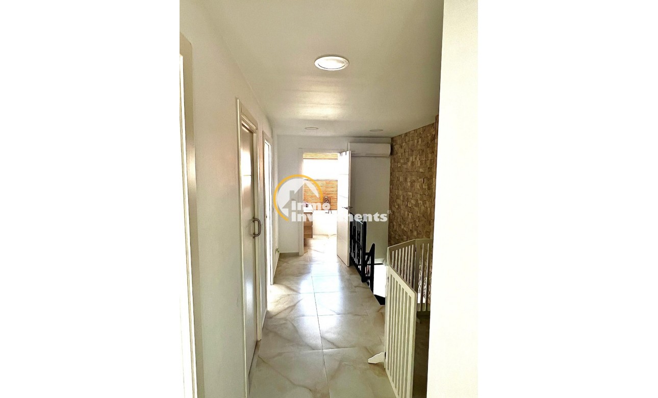 Resale - Town house - Torrevieja - Los Balcones