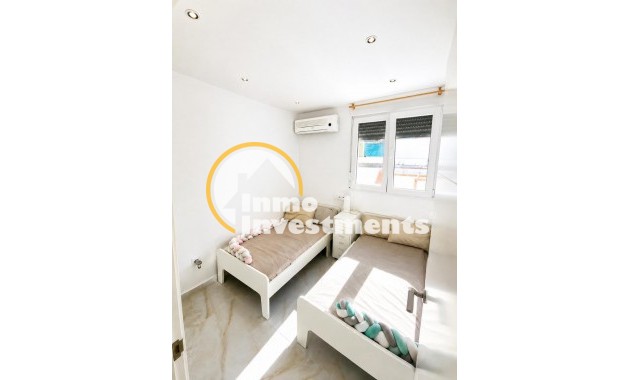 Resale - Town house - Torrevieja - Los Balcones