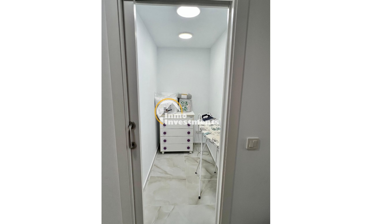 Resale - Town house - Torrevieja - Los Balcones