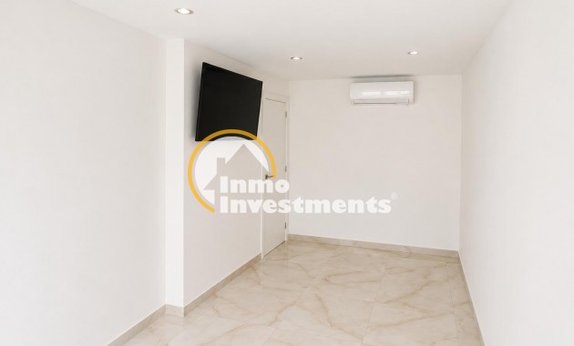 Resale - Town house - Torrevieja - Los Balcones