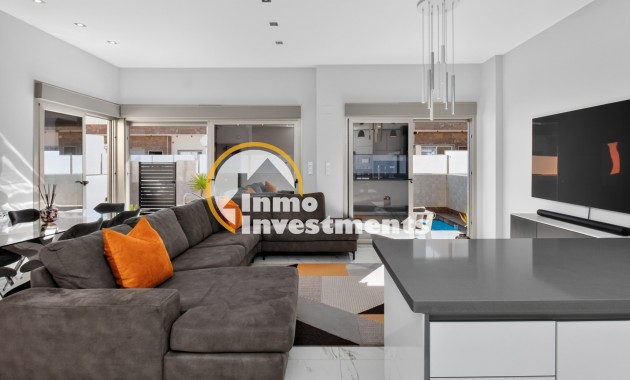 Gebrauchtimmobilien - Villa - Villamartin