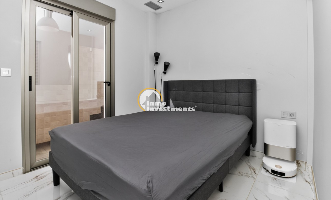 Gebrauchtimmobilien - Villa - Villamartin