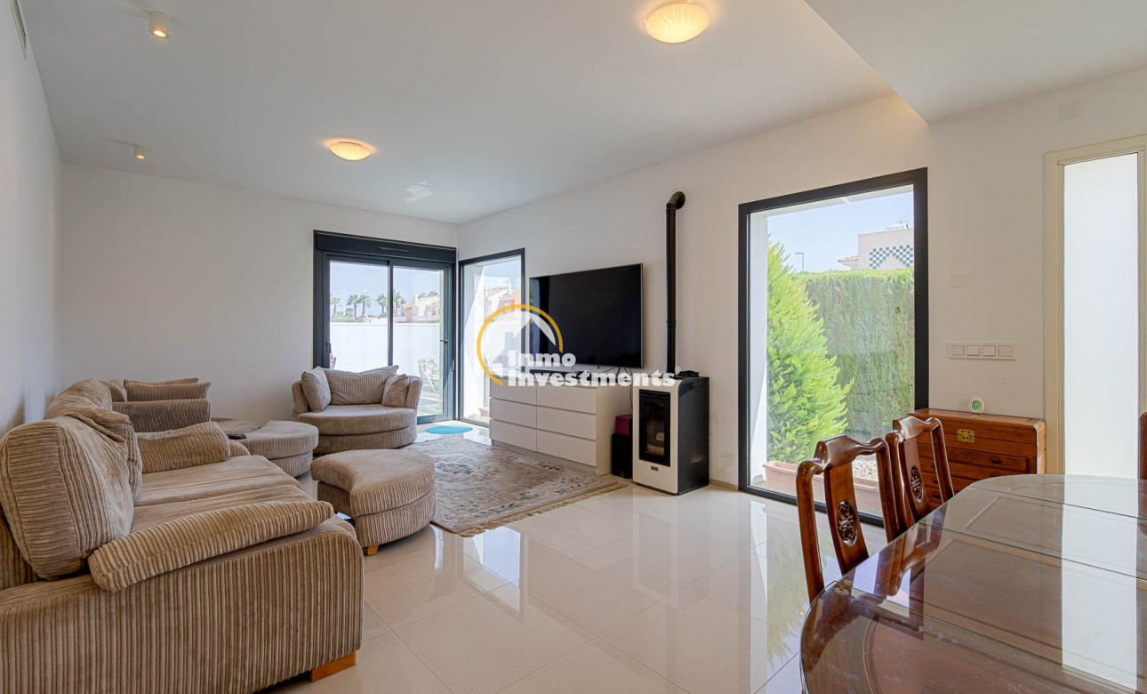 Reventa - Chalet independiente - Ciudad Quesada