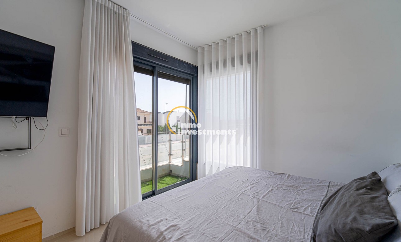 Reventa - Chalet independiente - Ciudad Quesada