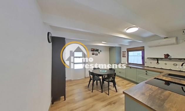 Resale - Villa - Formentera del Segura - CENTRO
