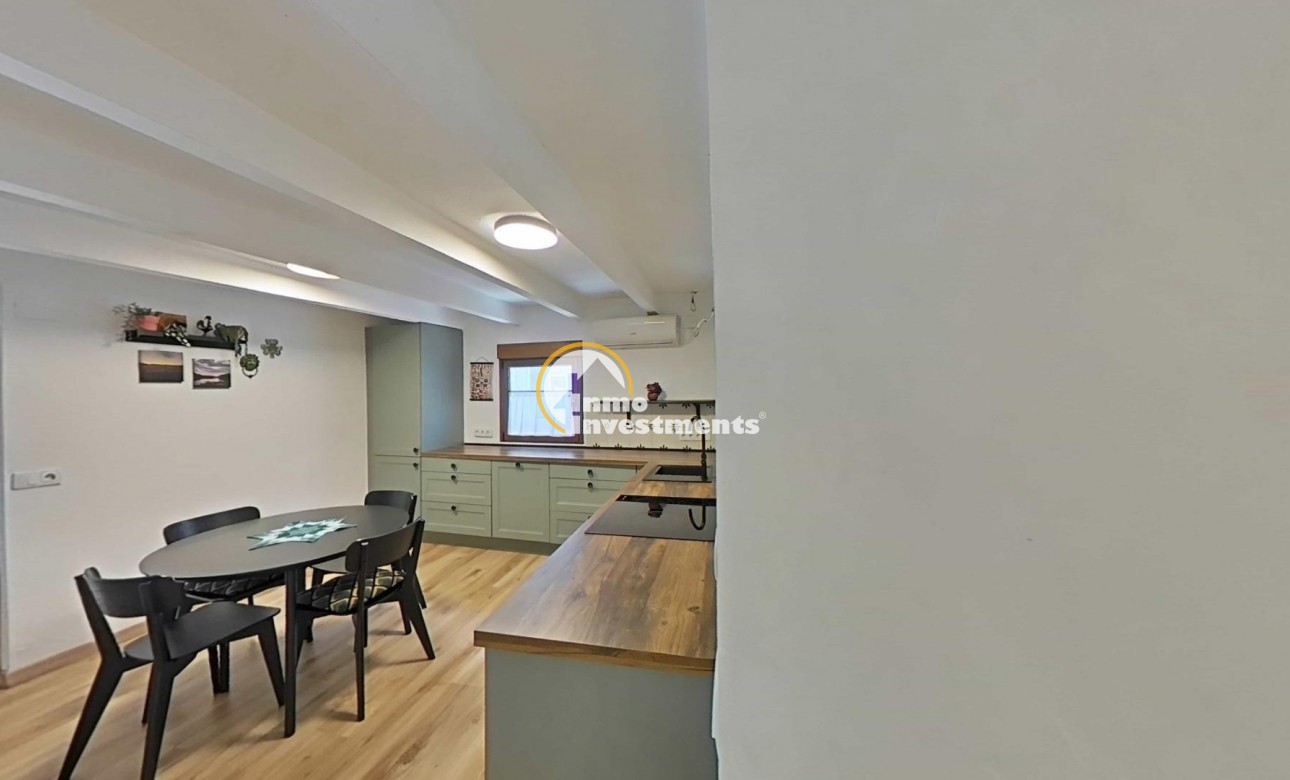 Resale - Villa - Formentera del Segura - CENTRO