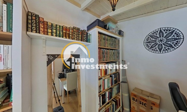Resale - Villa - Formentera del Segura - CENTRO