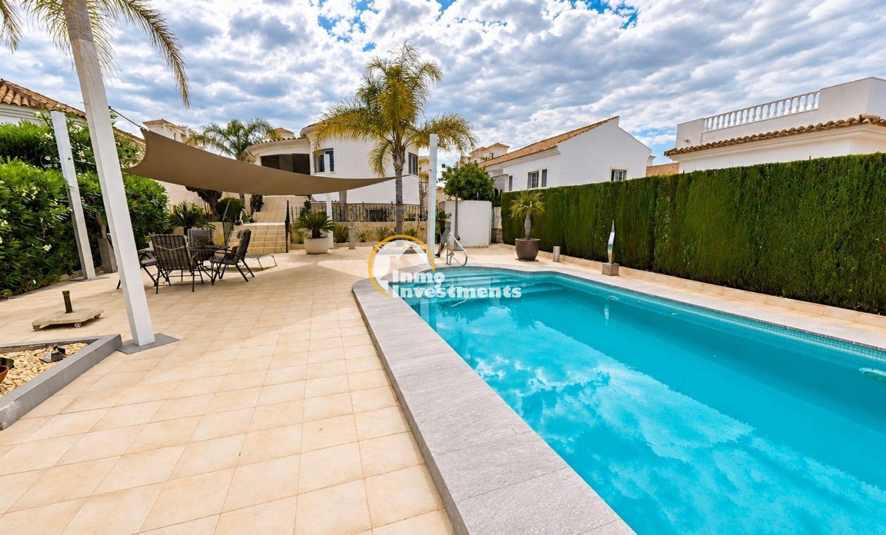 Resale - Villa - San Fulgencio - La Marina