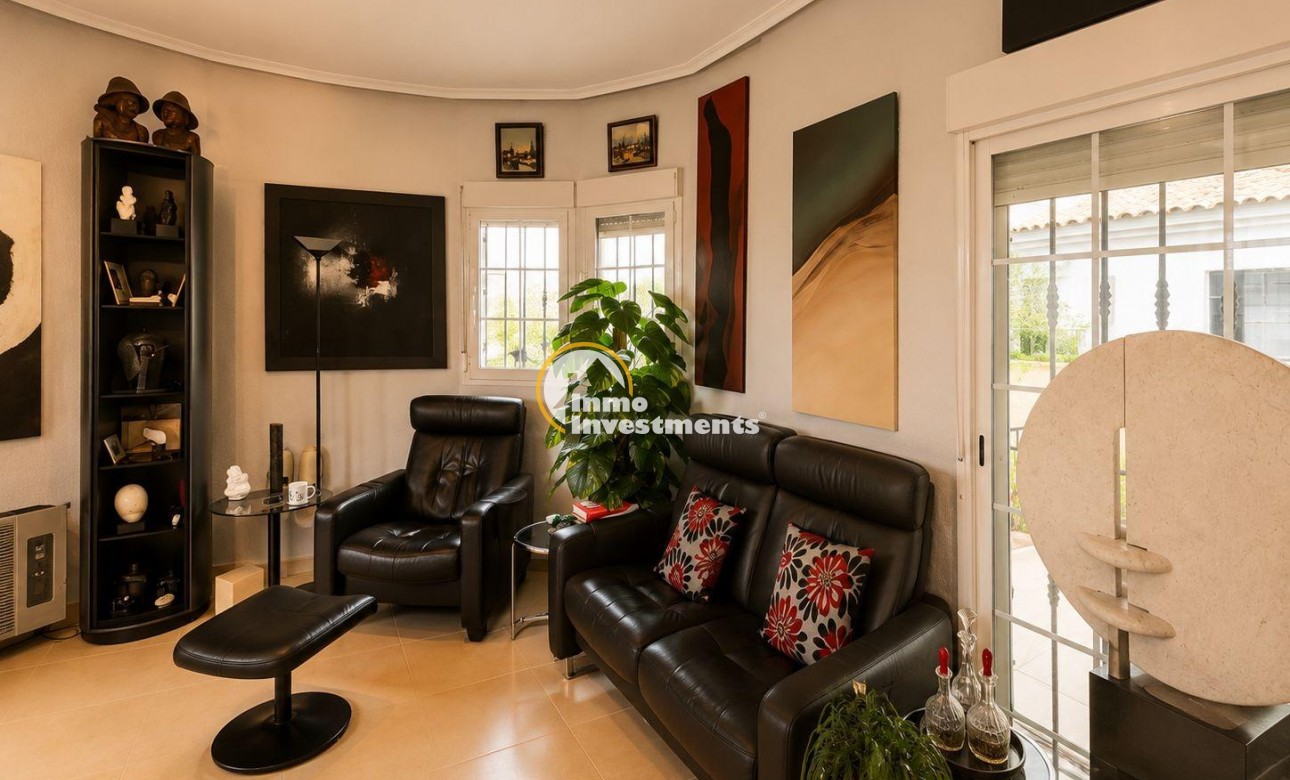 Resale - Villa - San Fulgencio - La Marina