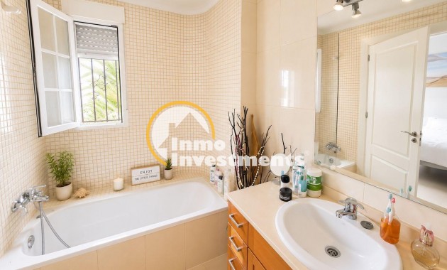Resale - Villa - San Fulgencio - La Marina