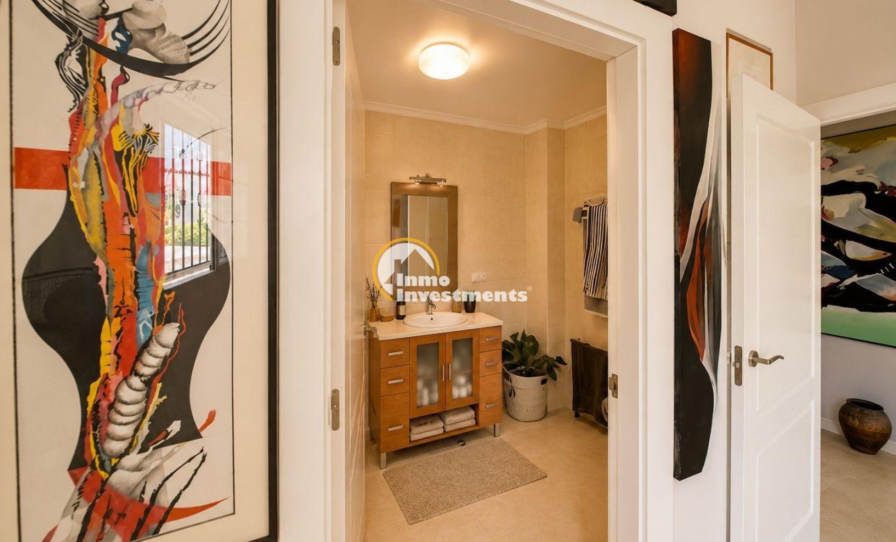 Resale - Villa - San Fulgencio - La Marina