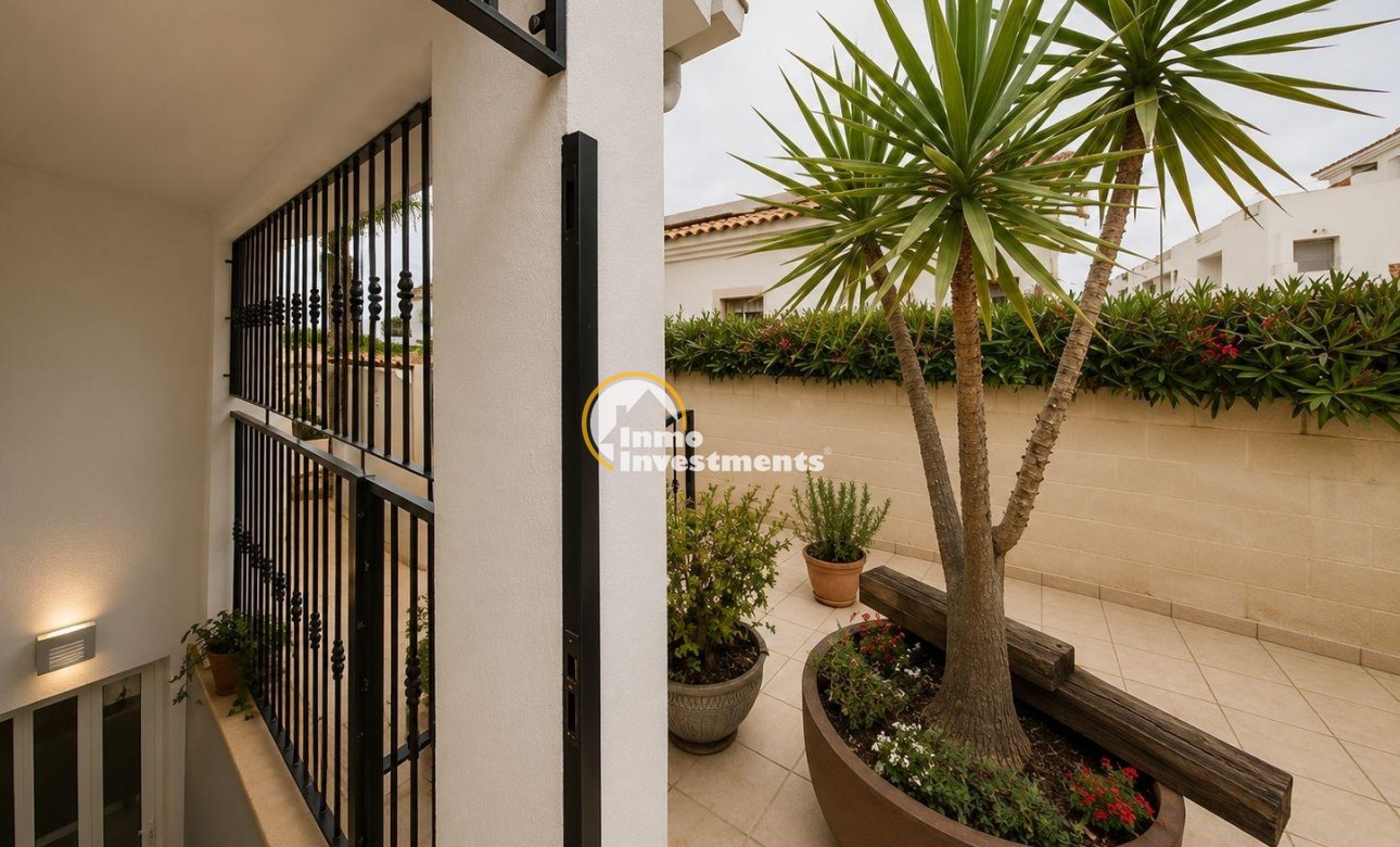 Resale - Villa - San Fulgencio - La Marina