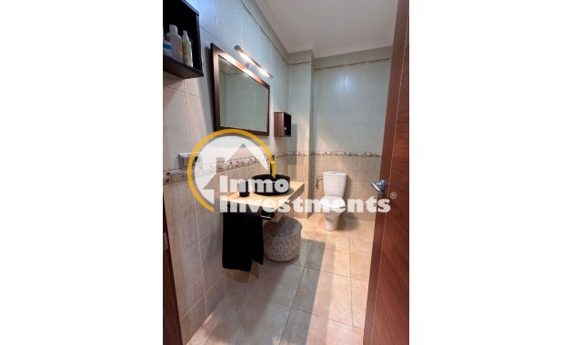 Resale - Apartment - San Miguel de Salinas - San Miguel