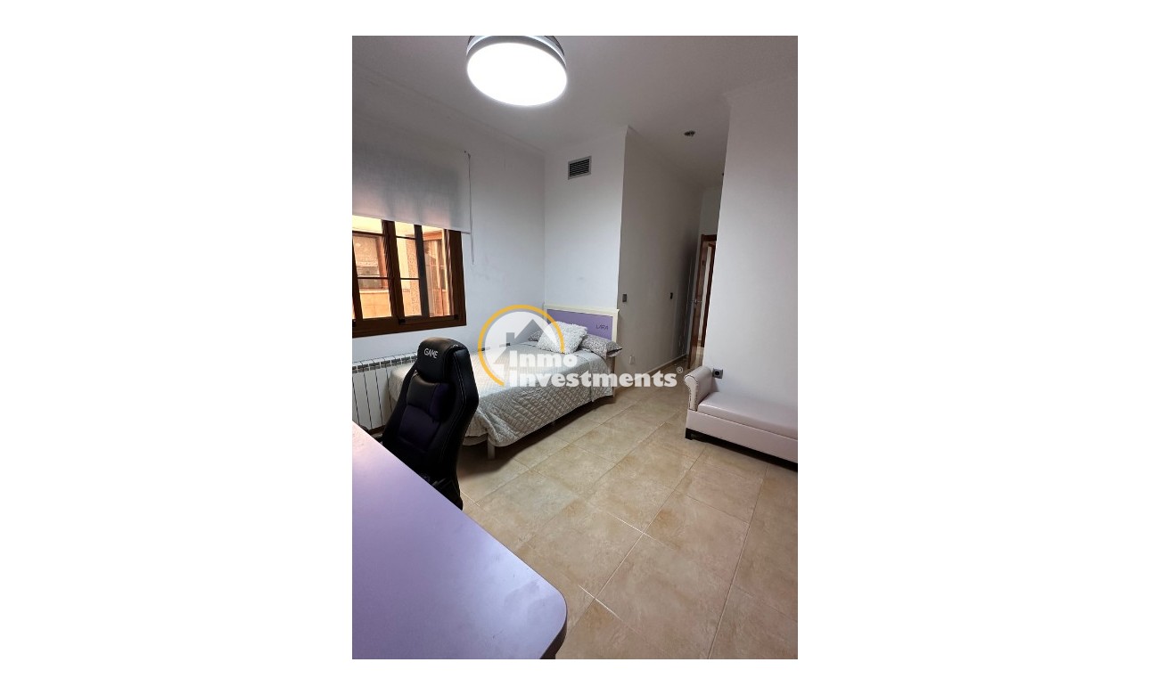 Resale - Apartment - San Miguel de Salinas - San Miguel