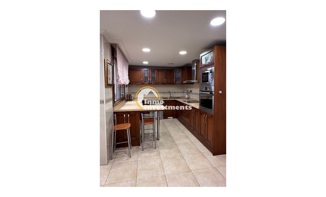 Resale - Apartment - San Miguel de Salinas - San Miguel