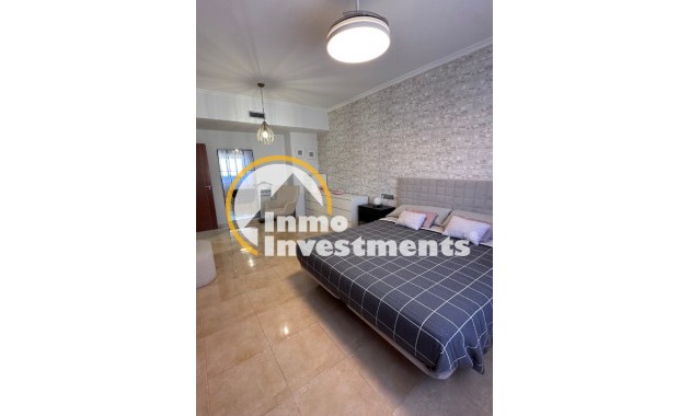 Resale - Apartment - San Miguel de Salinas - San Miguel