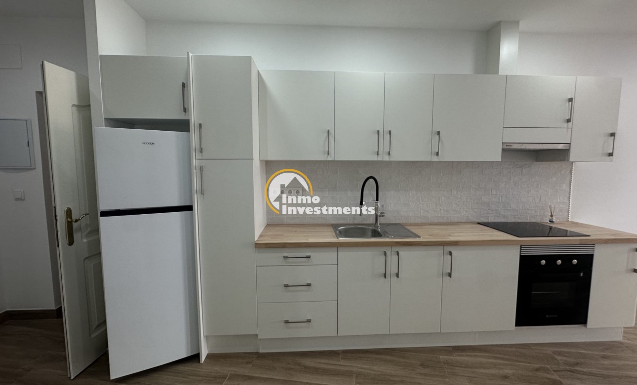 Resale - Apartment - Torrevieja - Centro