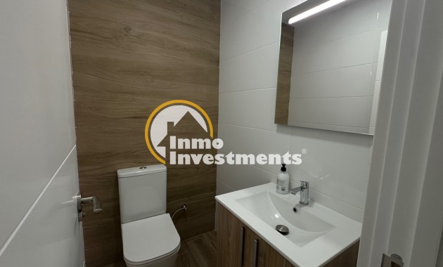 Resale - Apartment - Torrevieja - Centro