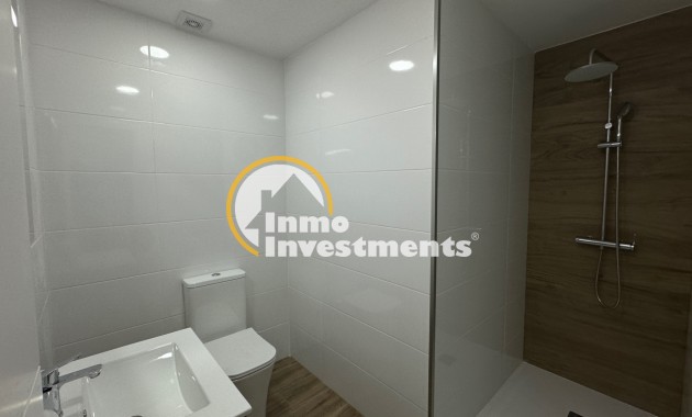 Resale - Apartment - Torrevieja - Centro