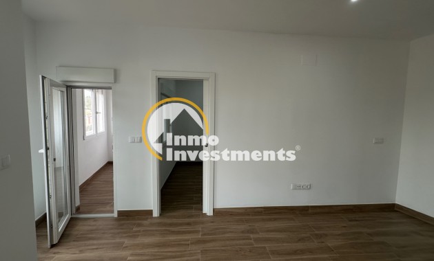 Resale - Apartment - Torrevieja - Centro