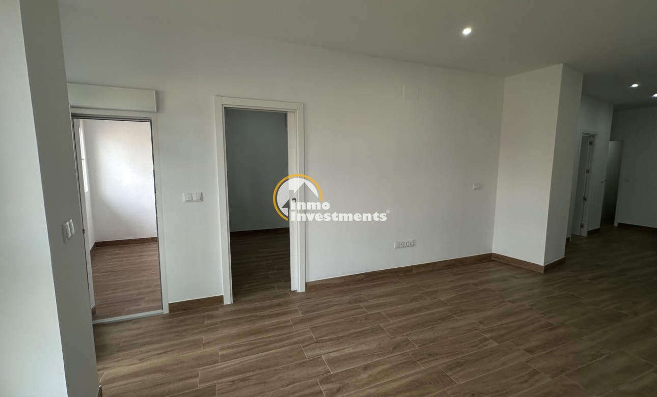 Resale - Apartment - Torrevieja - Centro