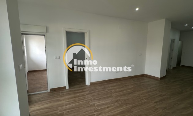 Resale - Apartment - Torrevieja - Centro