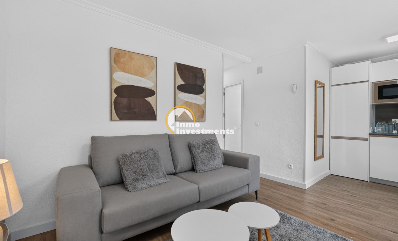 Resale - Bungalow - Orihuela - Villamartin