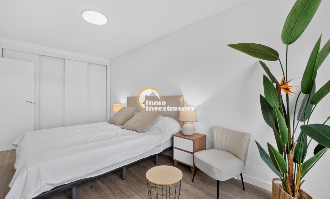 Resale - Bungalow - Orihuela - Villamartin