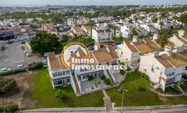 Resale - Bungalow - Orihuela - Villamartin
