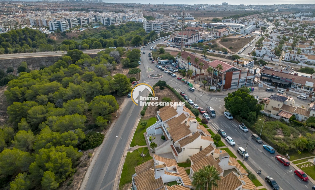 Resale - Bungalow - Orihuela - Villamartin
