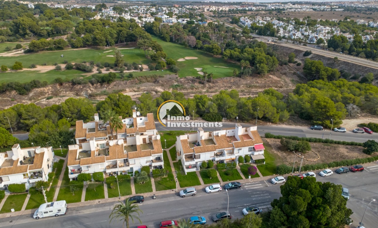 Resale - Bungalow - Orihuela - Villamartin