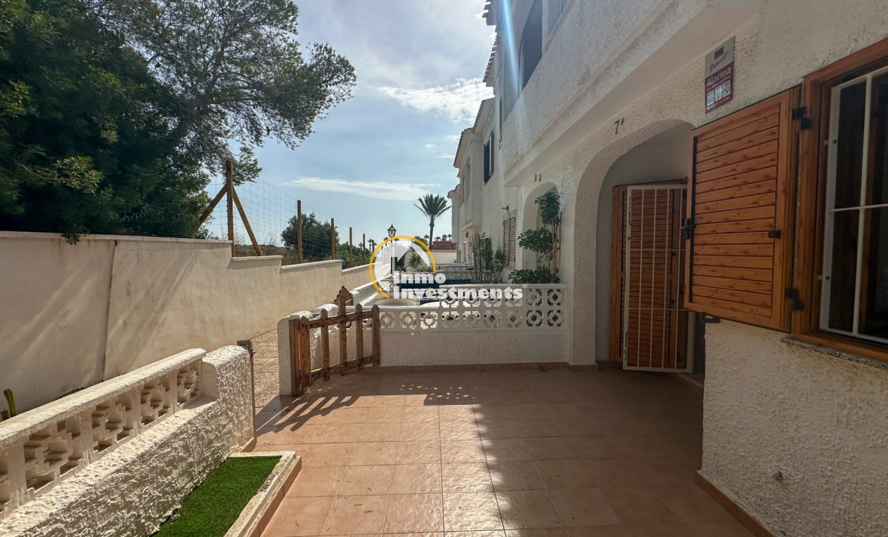 Resale - Town house - Playa Flamenca - Beachside