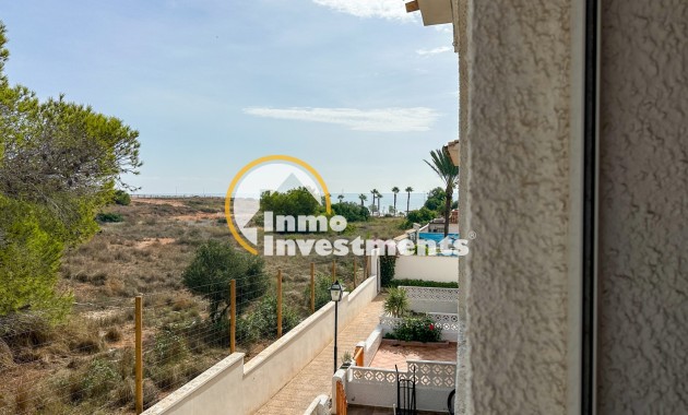 Resale - Town house - Playa Flamenca - Beachside