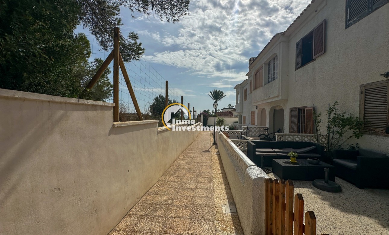 Reventa - Chalet adosado - Orihuela Costa - Playa Flamenca