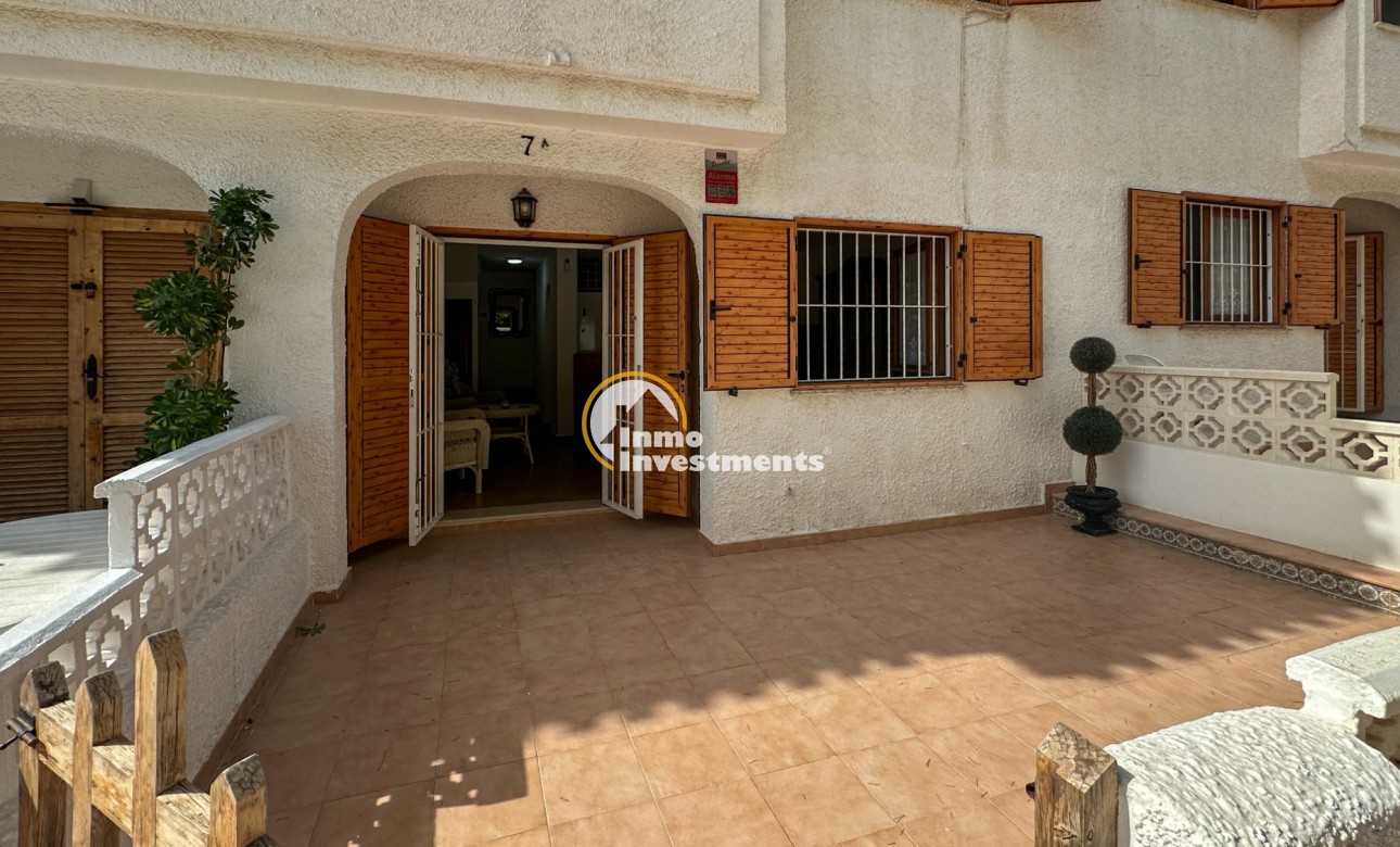 Reventa - Chalet adosado - Orihuela Costa - Playa Flamenca
