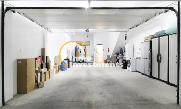 Gebrauchtimmobilien - Reihenhaus - Los Dolses