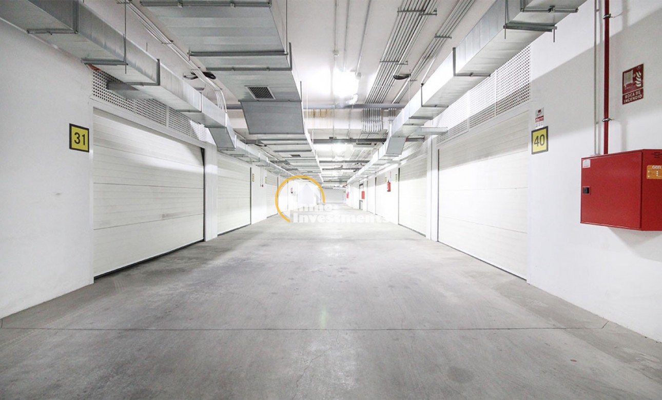 Gebrauchtimmobilien - Reihenhaus - Los Dolses