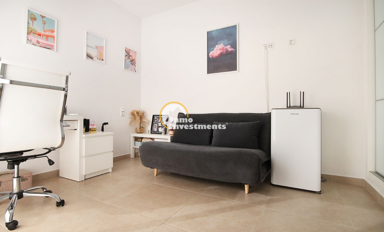 Gebrauchtimmobilien - Reihenhaus - Los Dolses