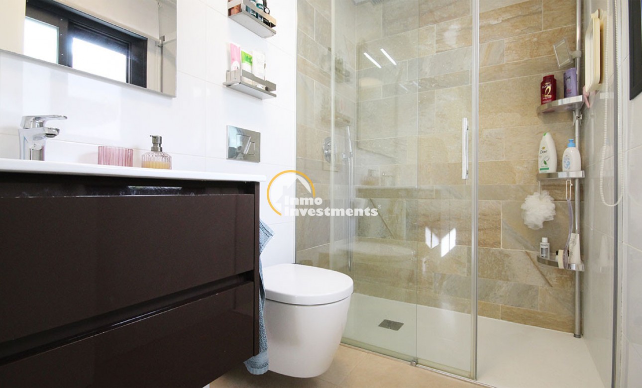 Gebrauchtimmobilien - Reihenhaus - Los Dolses