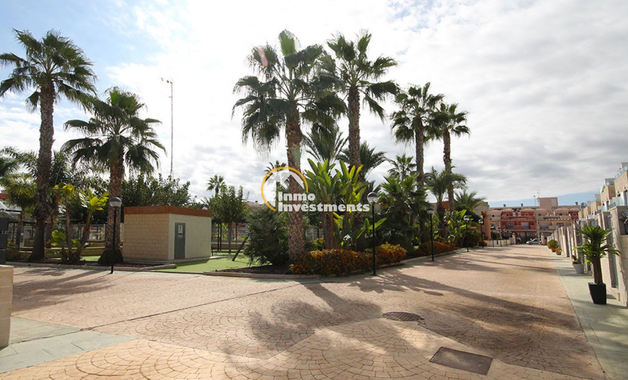 Gebrauchtimmobilien - Reihenhaus - Los Dolses