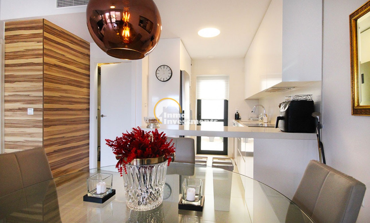 Gebrauchtimmobilien - Reihenhaus - Los Dolses