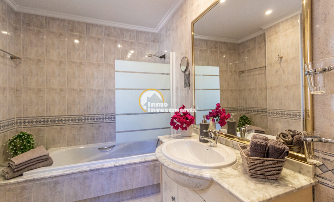 Gebrauchtimmobilien - Duplex apartment - Playa Flamenca - Miraflores